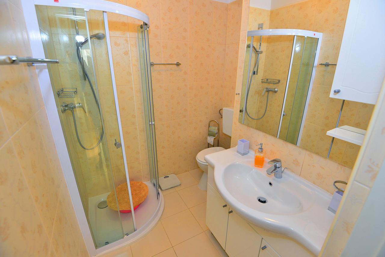 Apartments Jakovic เบรลา ห้อง รูปภาพ